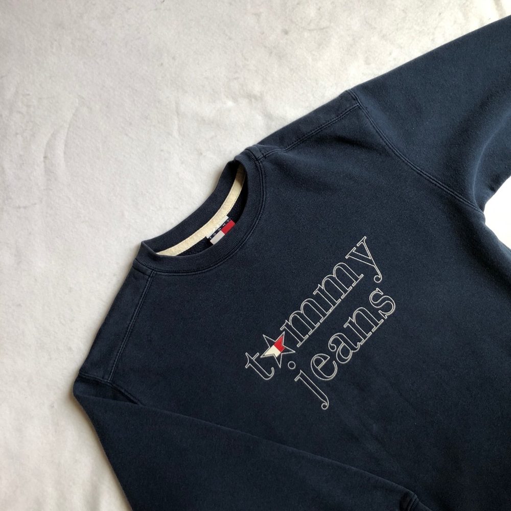 RARE Navy Blue Tommy Hilfiger Sweatshirt